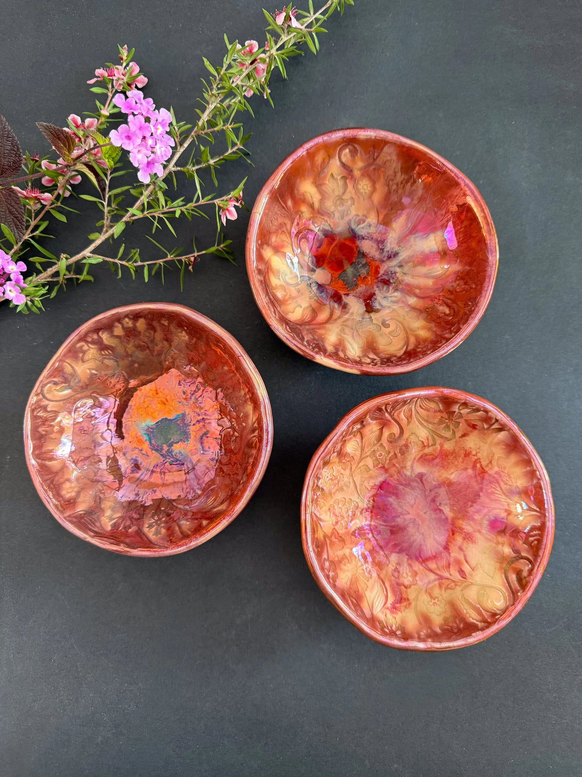 Textured Ceramic Trinket Bowl Set with Rose-Toned Finish