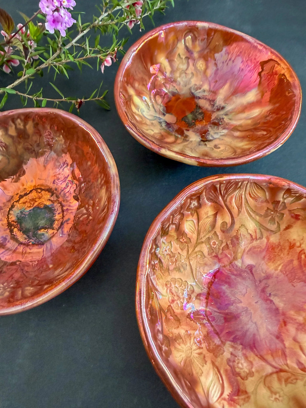 Textured Ceramic Trinket Bowl Set with Rose-Toned Finish