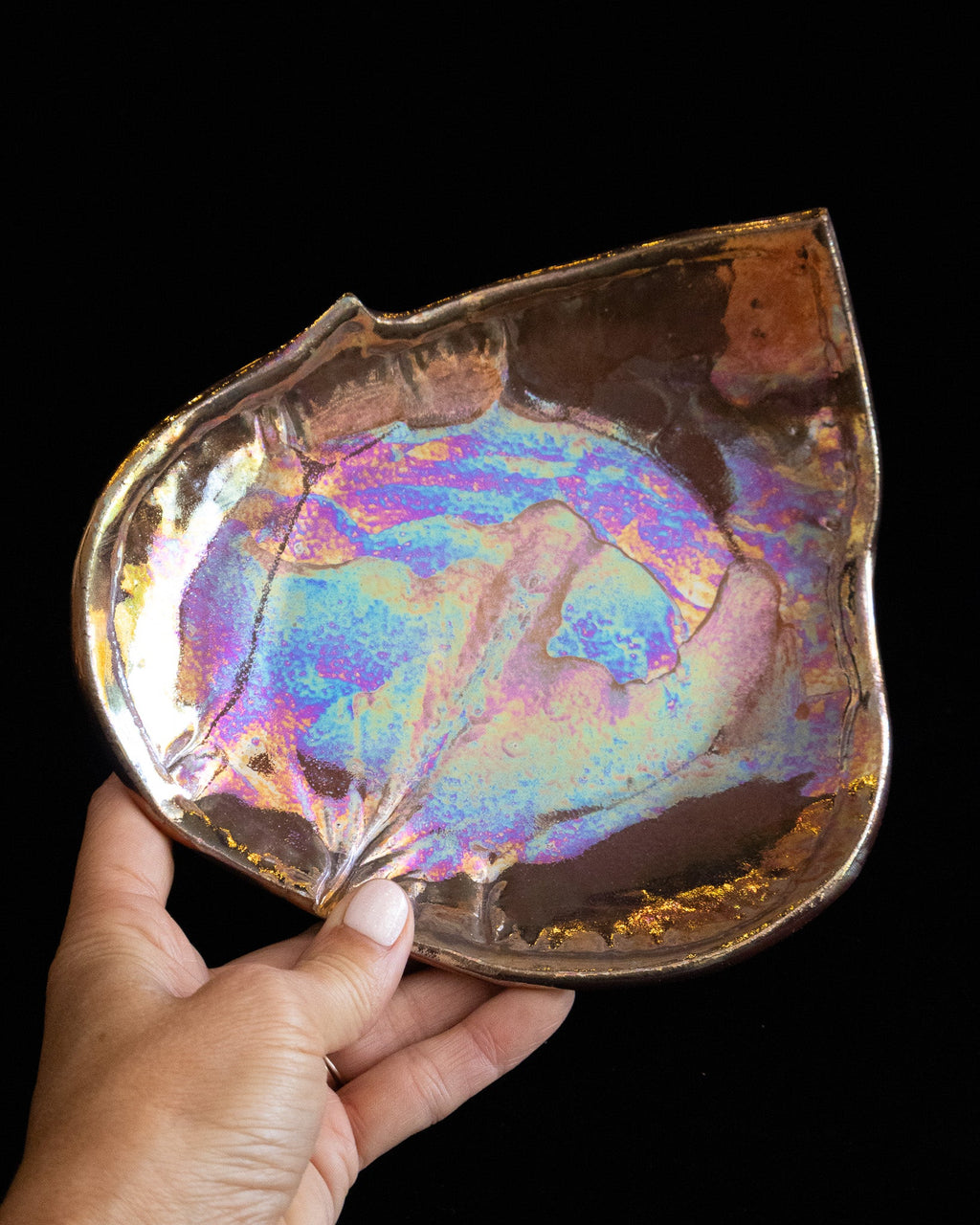 Botanical Ceramic Trinket Dish with Leaf Shape and Veined Texture