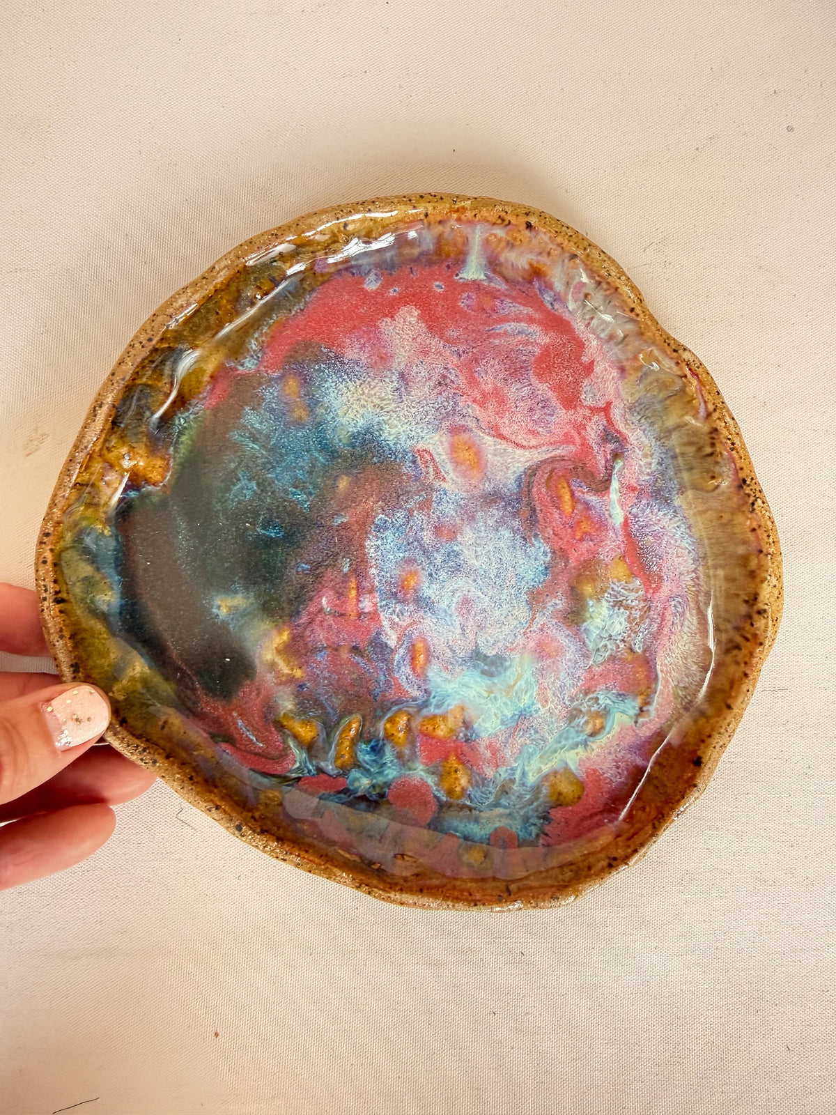 Organic Ceramic Plate Set with Irregular Edges and Pastel Colors