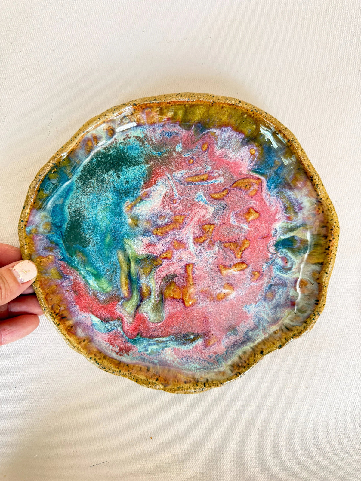 Organic Ceramic Plate Set with Irregular Edges and Pastel Colors